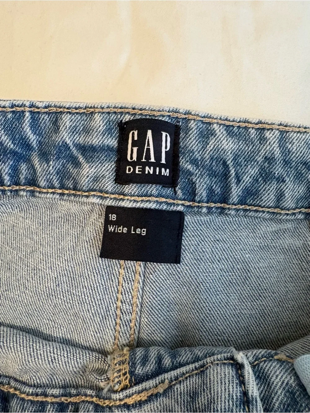 Wide Leg High-Rise girls Jeans in Light Blue Denim
